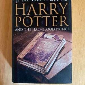 Harry Potter and the Half-Blood Prince Book